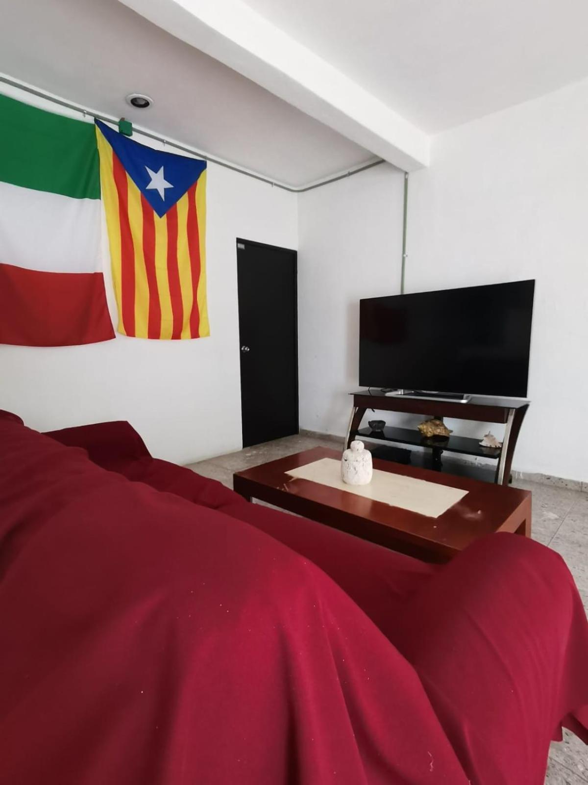 777 Lenderman Hostal 777 칸쿤 외부 사진